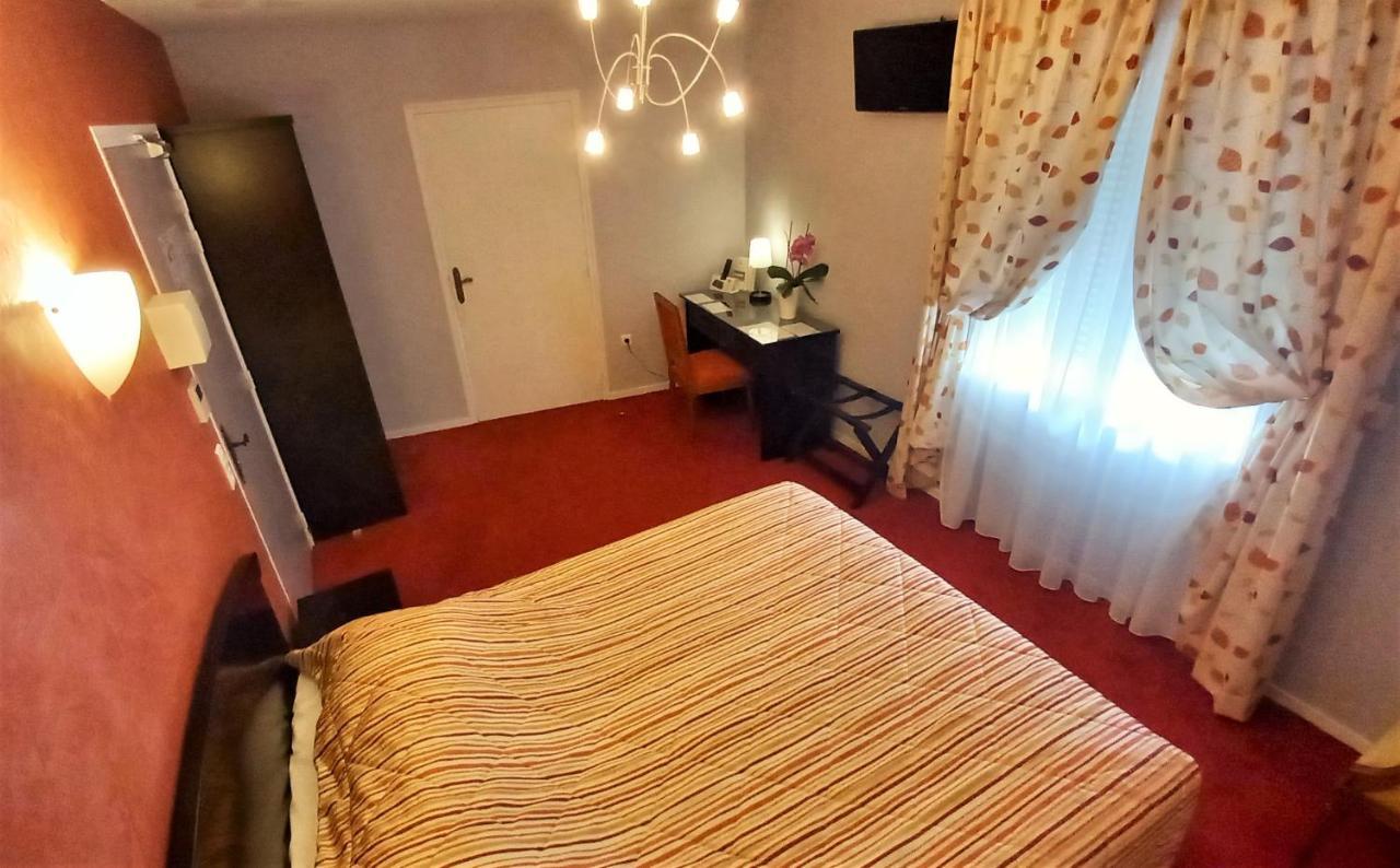 Logis Hotel & Restaurant Du Chemin Des Dames Corbeny المظهر الخارجي الصورة